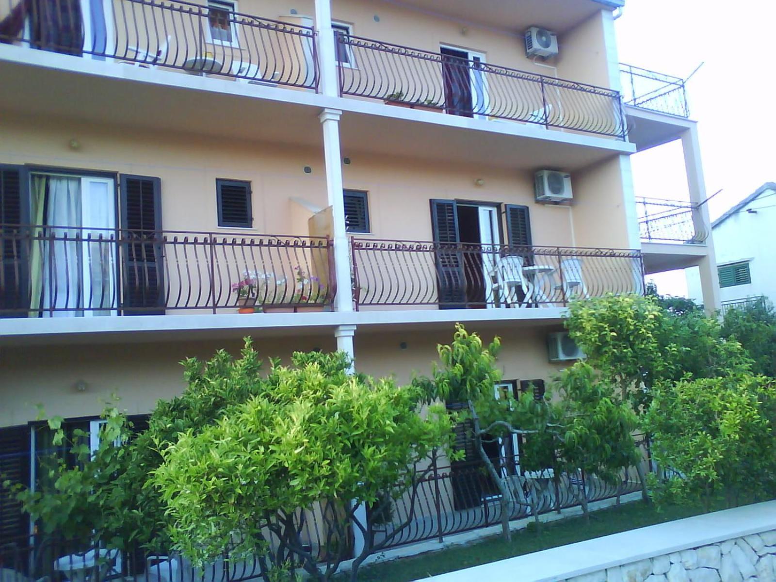 Rooms & Studio Villa Tatjana ซูเปตาร์ ภายนอก รูปภาพ
