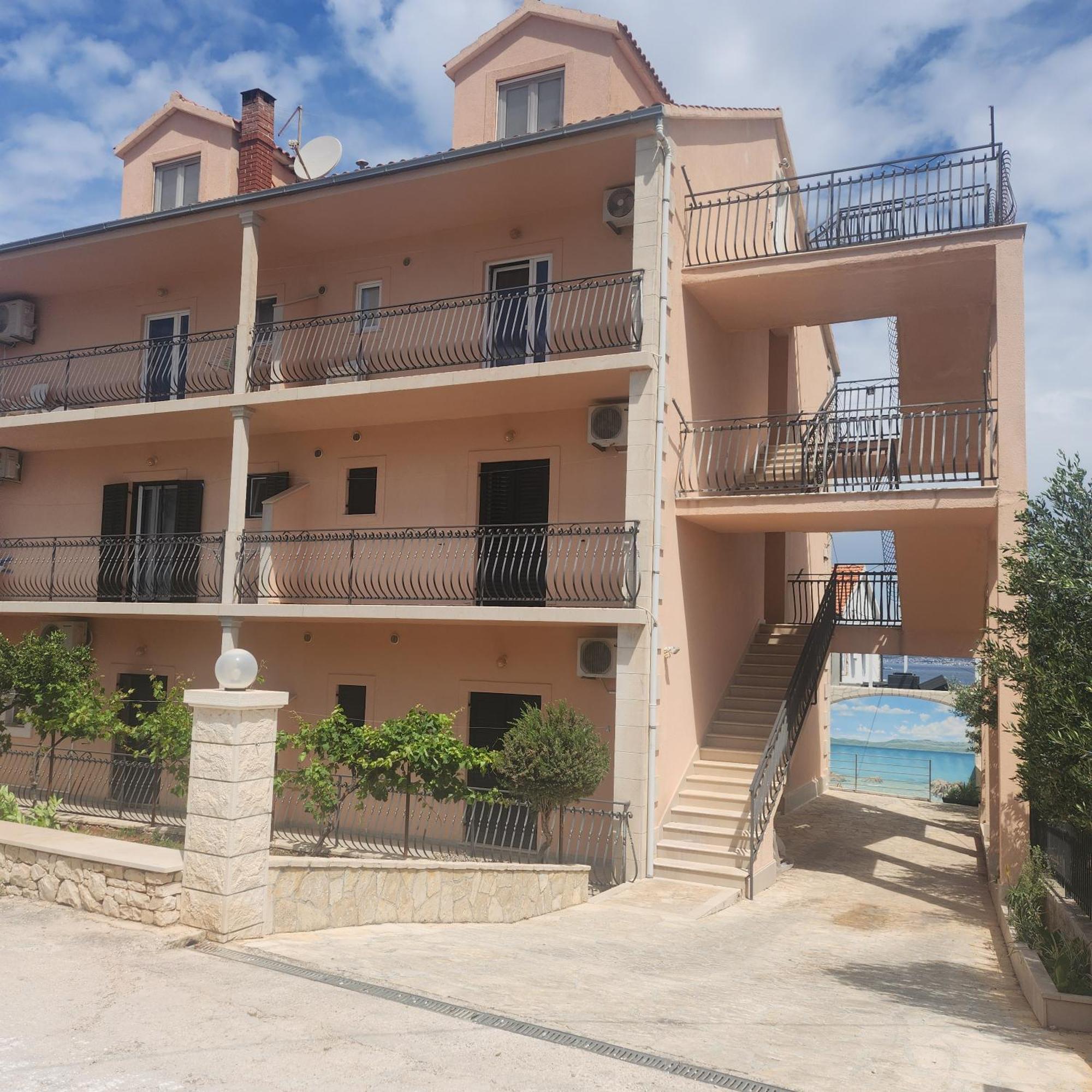 Rooms & Studio Villa Tatjana ซูเปตาร์ ภายนอก รูปภาพ